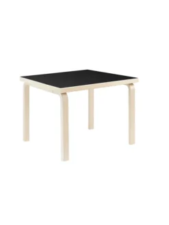 Aalto Children's Table Square fra Artek