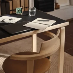 Aalto Table Rectangular 80B, 100x60 cm fra Artek