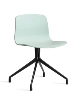 About a Chair AAC10 fra Hay