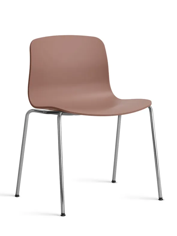 About a Chair AAC16 fra Hay