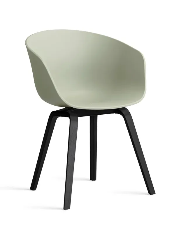 About a Chair AAC22 fra Hay
