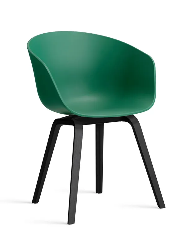 About a Chair AAC22 fra Hay
