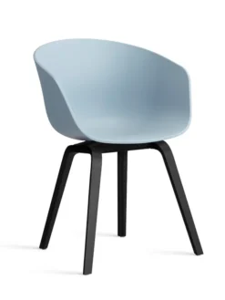About a Chair AAC22 fra Hay