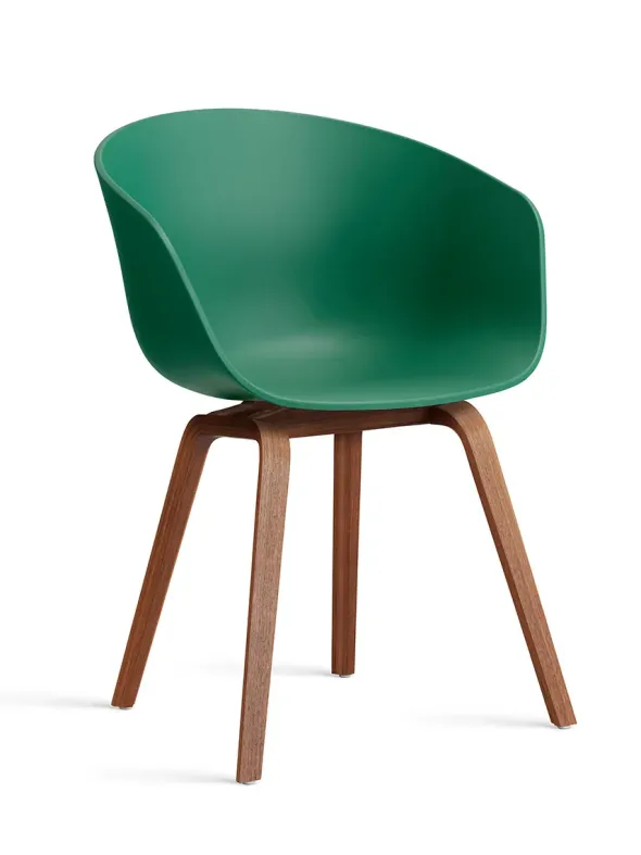 About a Chair AAC22 fra Hay