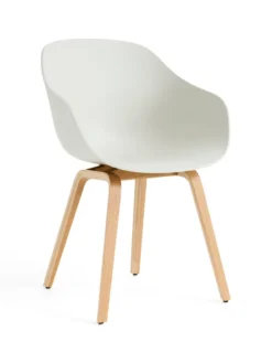About a Chair AAC 222 fra Hay