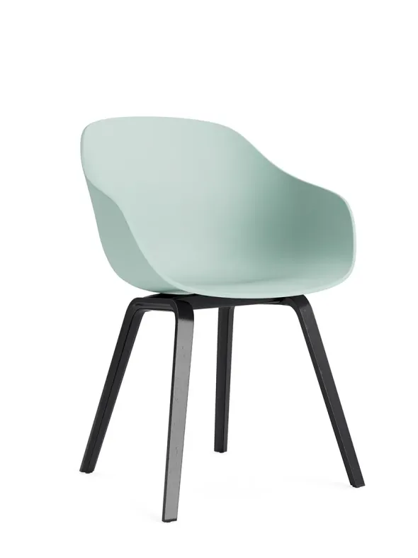 About a Chair AAC 222 fra Hay