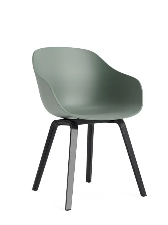 About a Chair AAC 222 fra Hay