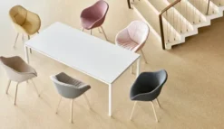 About a Chair AAC123 Soft fra Hay