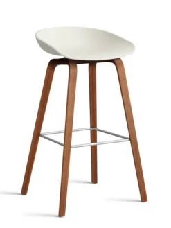 About a Stool AAS32 fra Hay