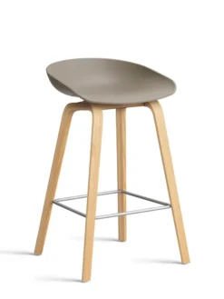 About a Stool AAS32 fra Hay