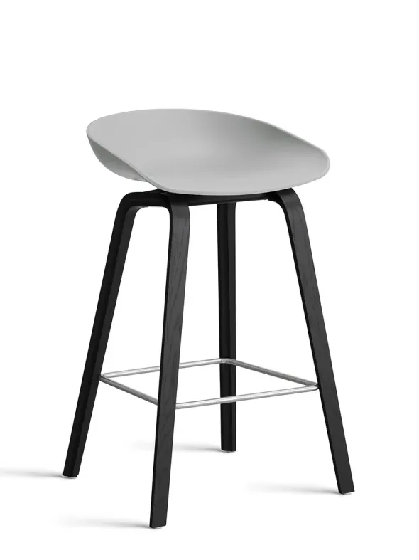 About a Stool AAS32 fra Hay