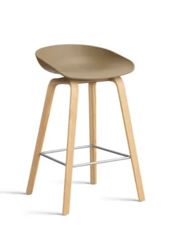 About a Stool AAS32 fra Hay