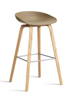 About a Stool AAS32 fra Hay