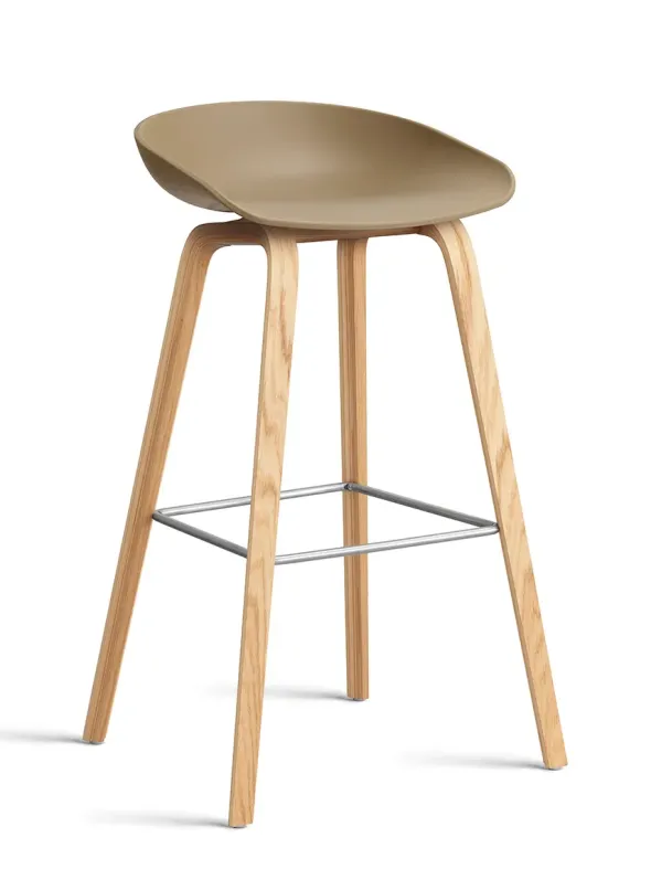 About a Stool AAS32 fra Hay