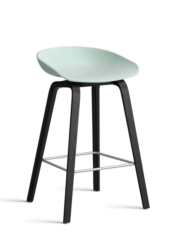 About a Stool AAS32 fra Hay