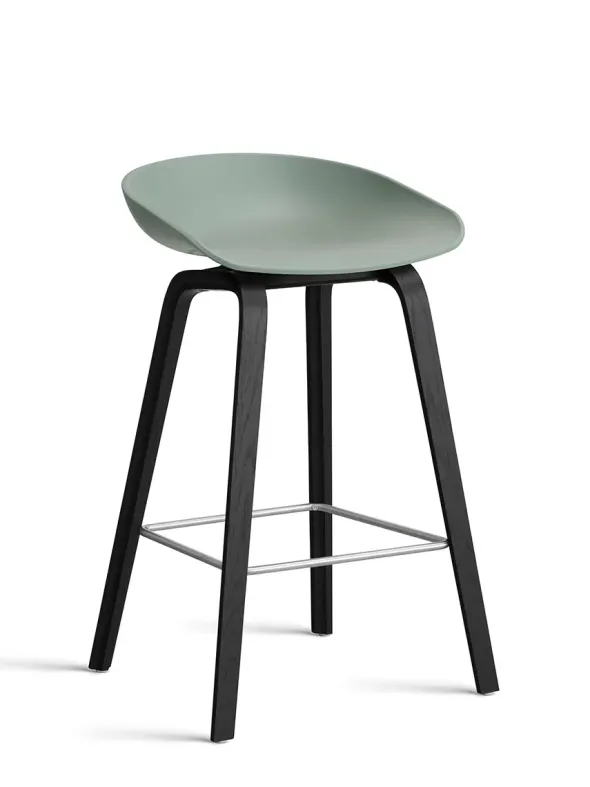 About a Stool AAS32 fra Hay