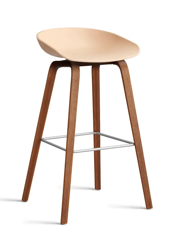 About a Stool AAS32 fra Hay