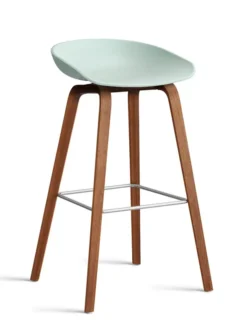 About a Stool AAS32 fra Hay
