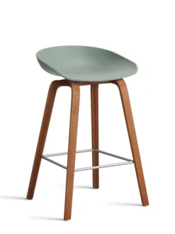 About a Stool AAS32 fra Hay