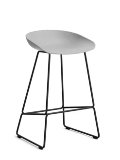 About a Stool AAS38 fra Hay