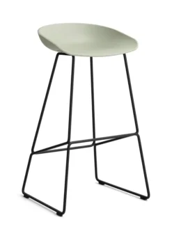 About a Stool AAS38 fra Hay