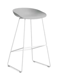 About a Stool AAS38 fra Hay