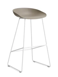 About a Stool AAS38 fra Hay