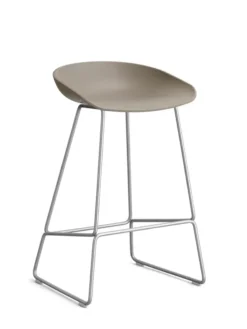 About a Stool AAS38 fra Hay