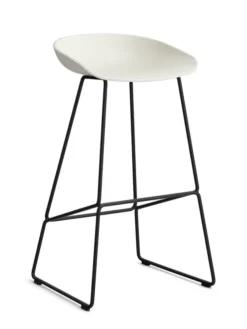 About a Stool AAS38 fra Hay