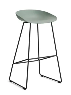About a Stool AAS38 fra Hay
