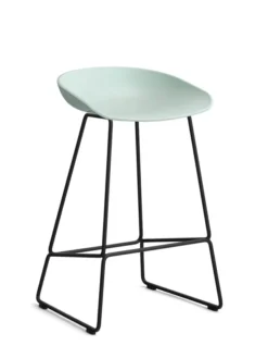 About a Stool AAS38 fra Hay
