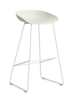 About a Stool AAS38 fra Hay