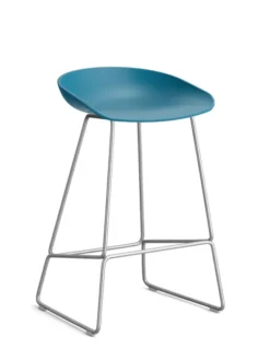 About a Stool AAS38 fra Hay