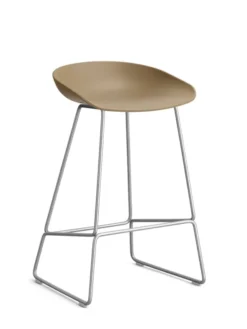 About a Stool AAS38 fra Hay