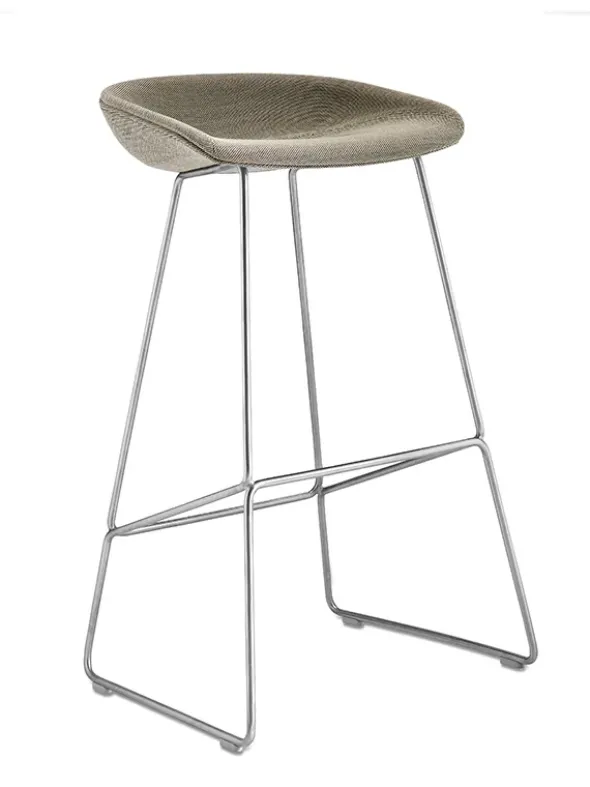 About a Stool AAS39 fra Hay