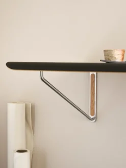 AB019 Wall Desk fra Carl Hansen & Søn