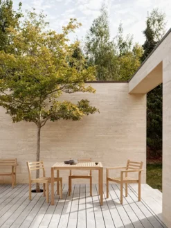 AH502 Outdoor Spisebordsstol fra Carl Hansen & Søn