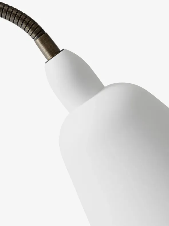 AJ7 Bellevue gulvlampe af Arne Jacobsen