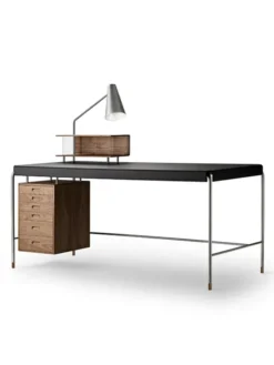 AJ52 Society Table fra Carl Hansen & Søn
