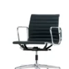 Aluminium Chair EA 117 Kontorstol, sort læder fra Vitra