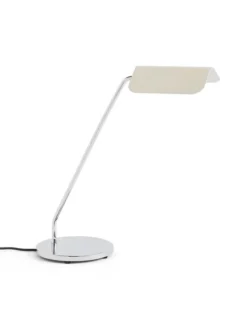 Apex Desk Lamp fra Hay