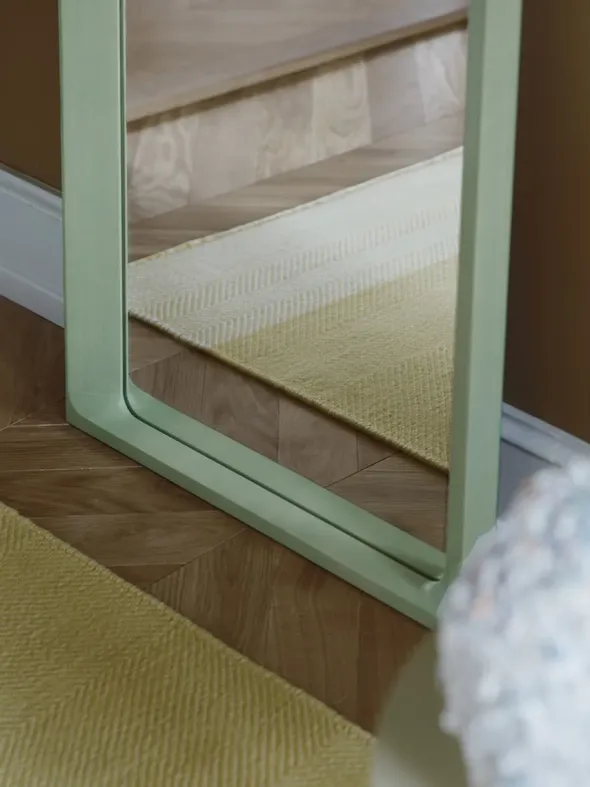 Arced Mirror, 170x61 fra Muuto