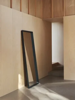 Arced Mirror, 170x61 fra Muuto