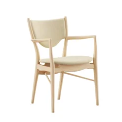 46 Armchair, eg klar olie af Finn Juhl