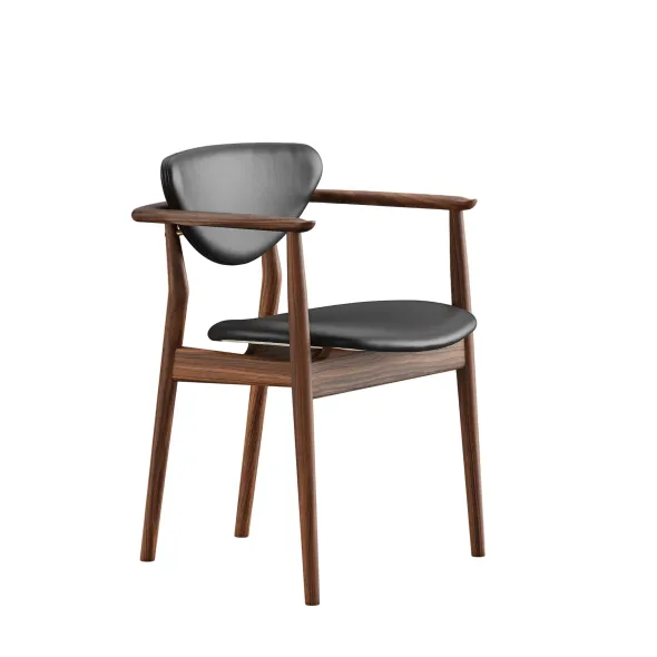 109 Armchair, valnød af Finn Juhl