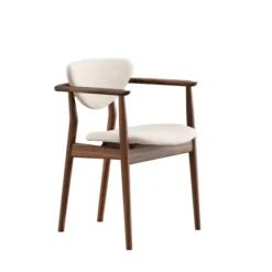 109 Armchair, valnød af Finn Juhl