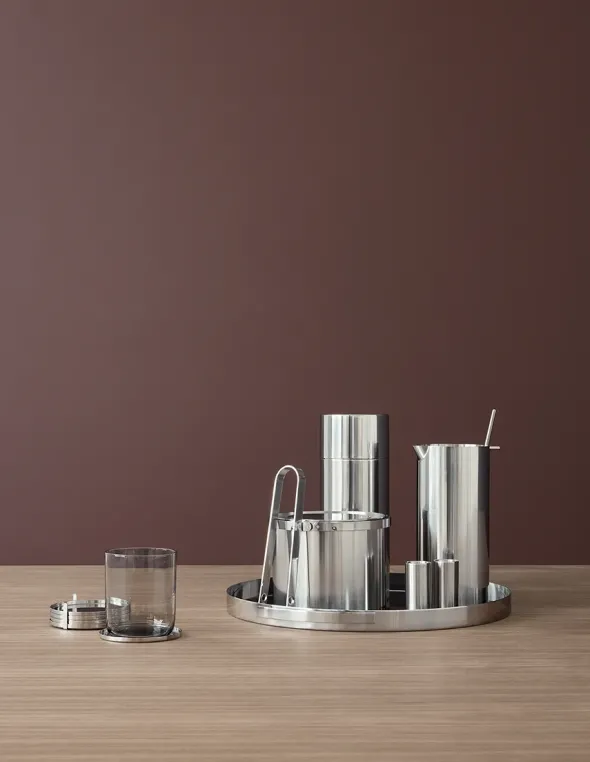 Arne Jacobsen Serveringsbakke, 33,5 cm fra Stelton