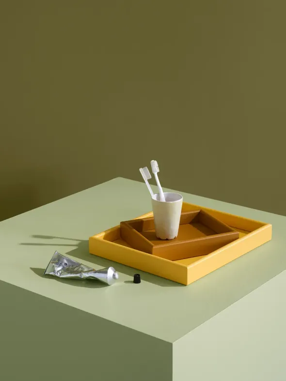 Arrange Trays TRSET1, amber/acacia fra Montana