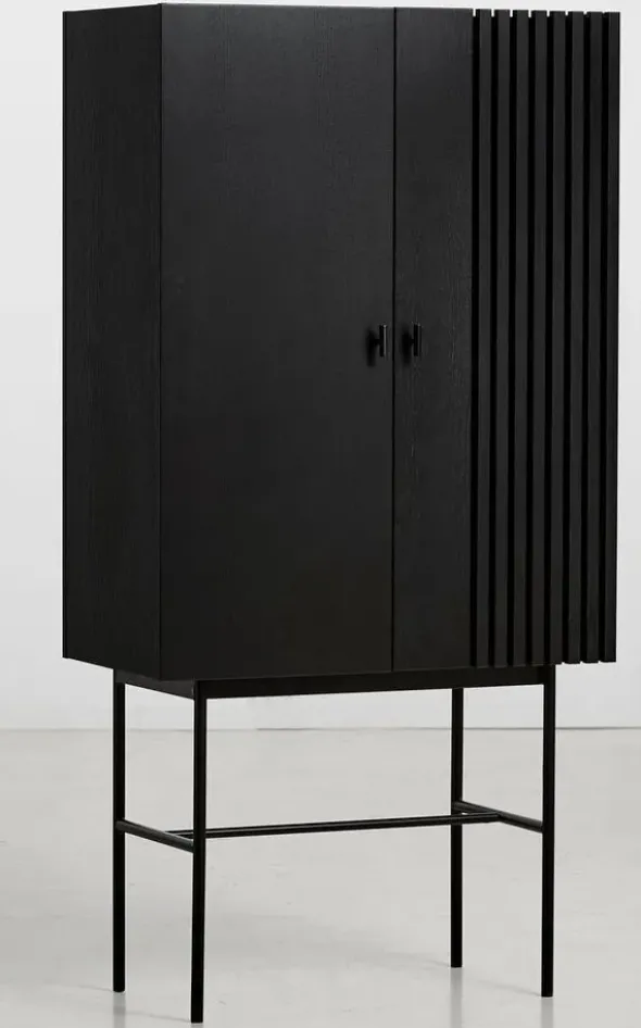 Array Highboard fra Woud