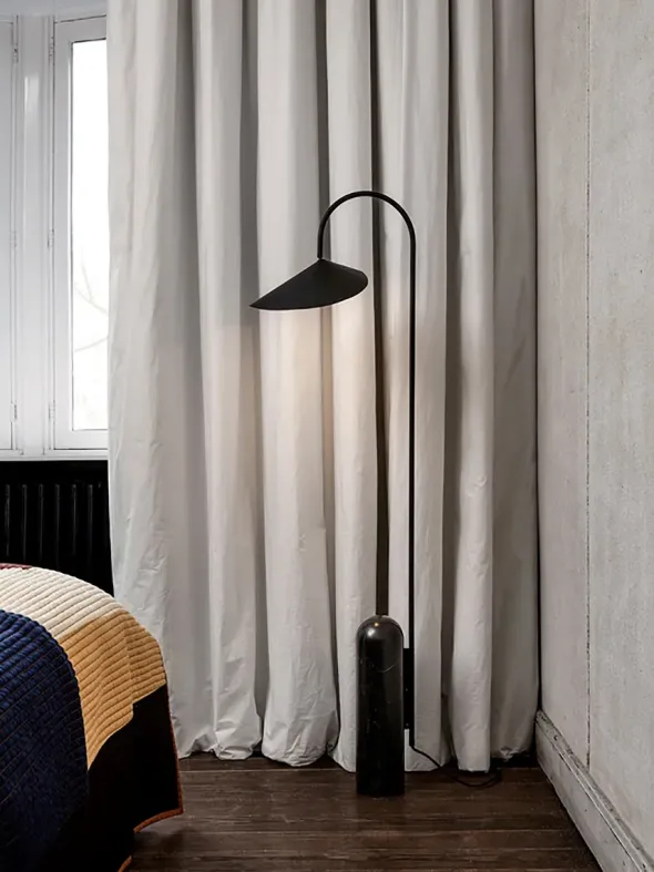 Arum Gulvlampe fra Ferm Living